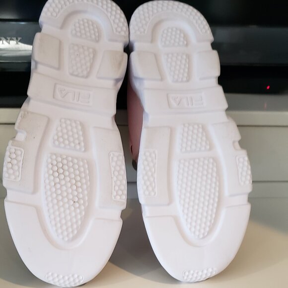 NEW: Fila Vastra Slip On Loop & Hook Closure Lightweight Sneaker Size 11 - Picture 8 of 9